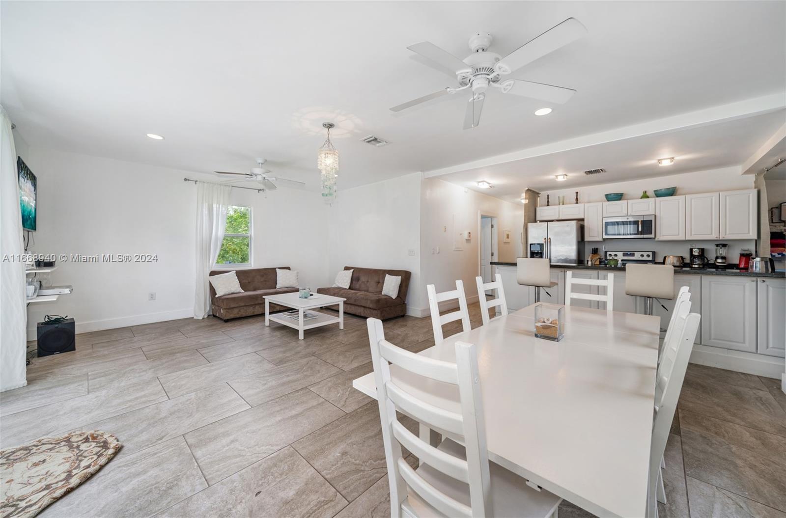 162 NW 42nd St # 162
