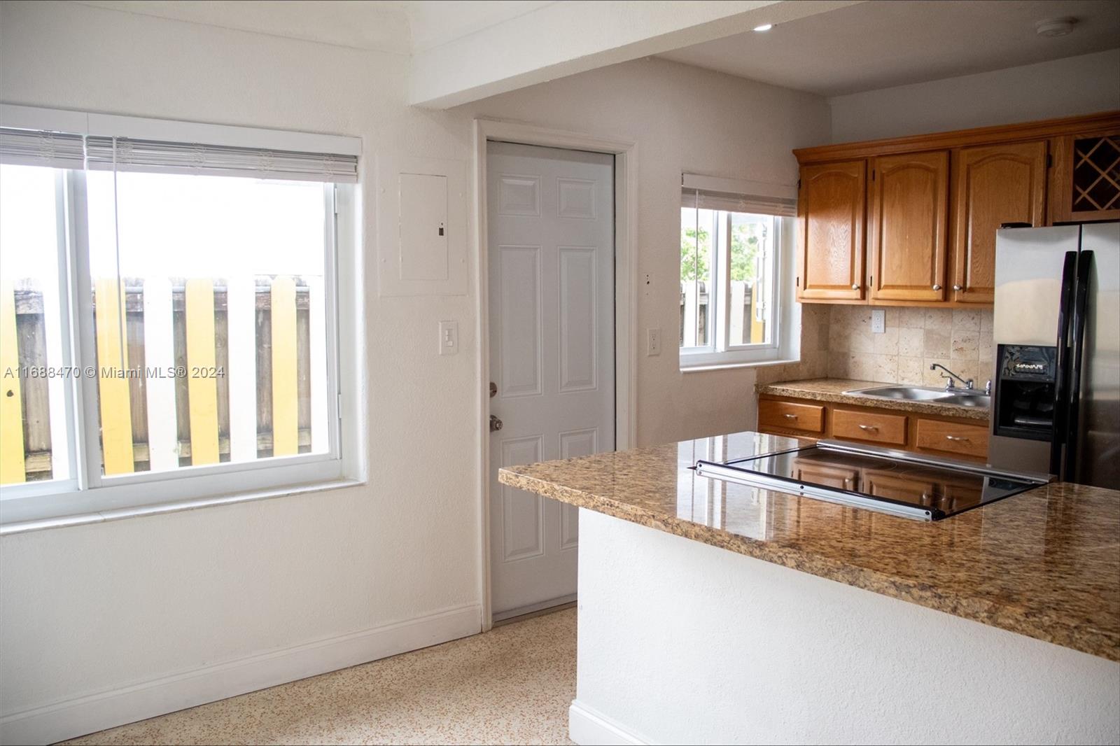2355 NW 9th St