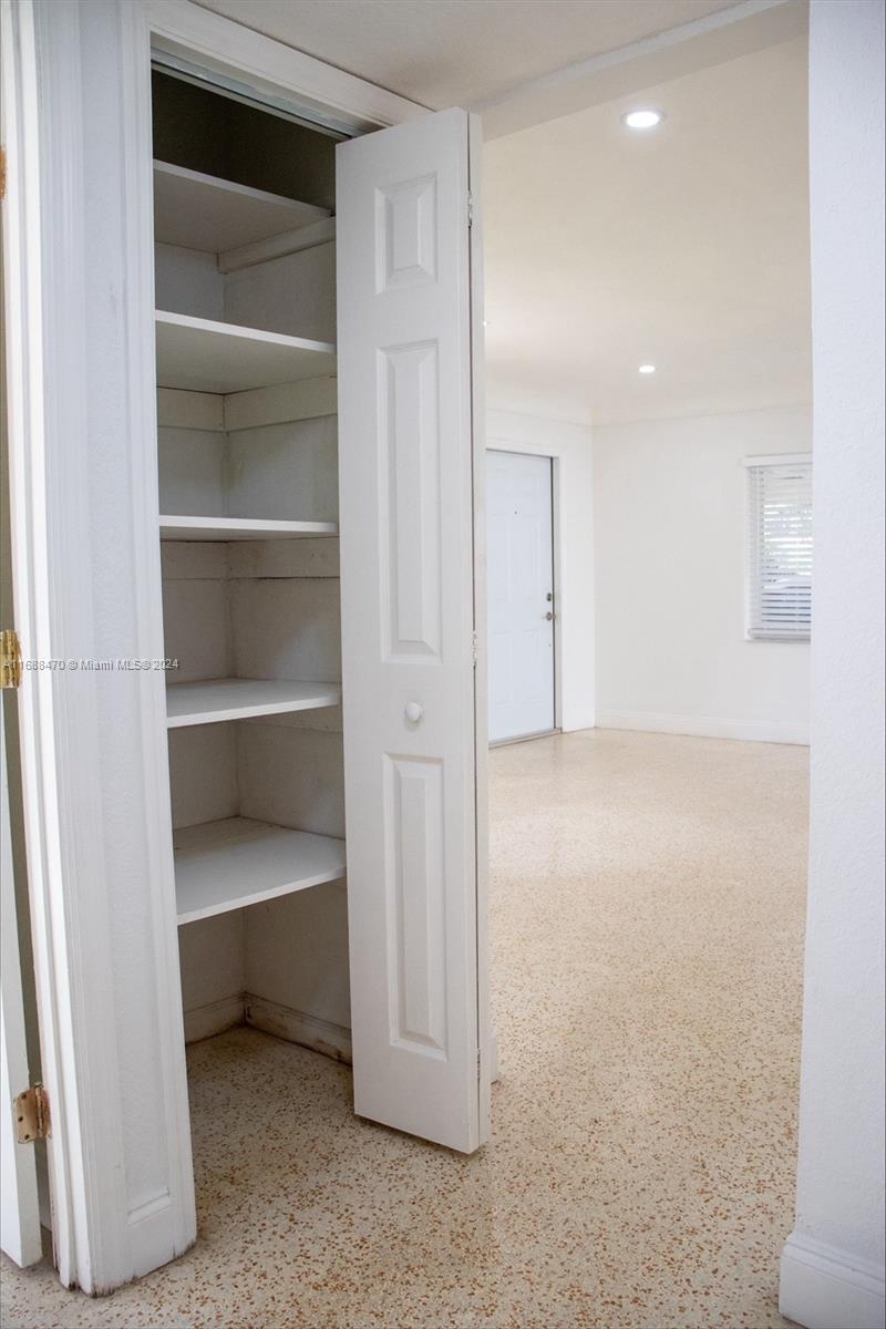 2355 NW 9th St