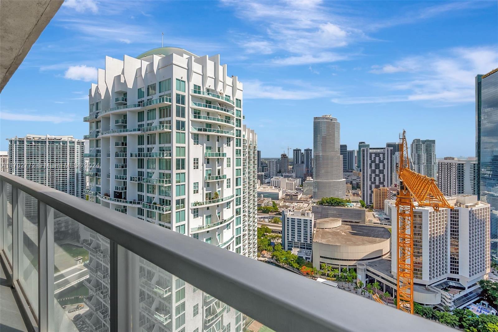 55 SE 6th St # 3903