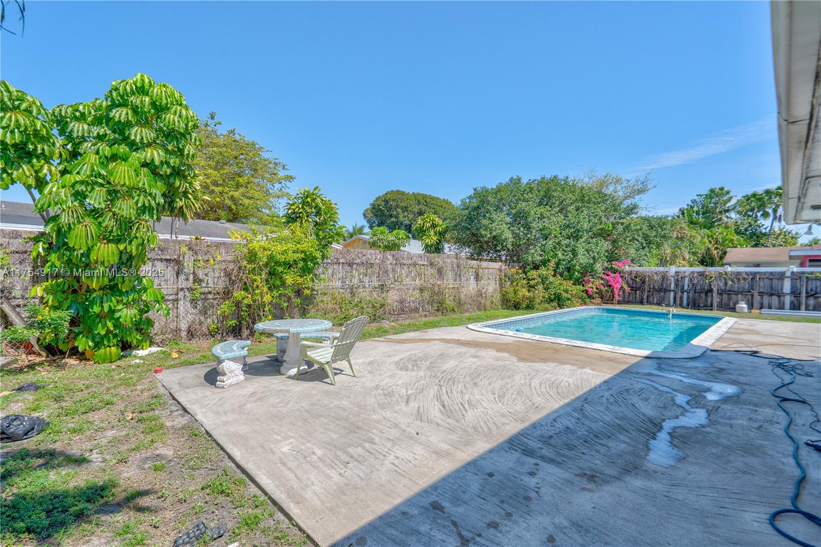 3311 NW 65th St