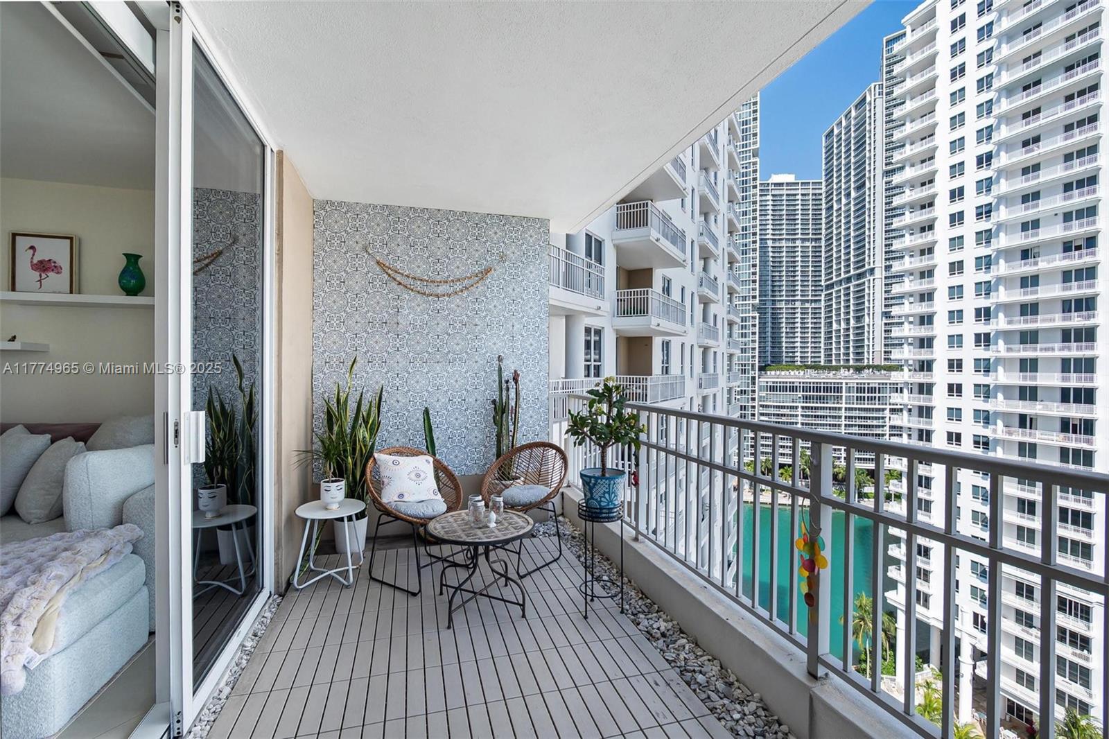 701 Brickell Key Blvd # 1708