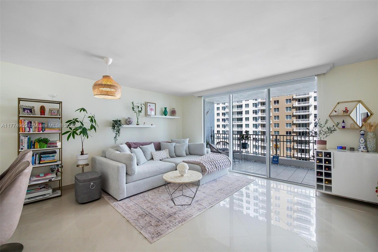 701 Brickell Key Blvd # 1708