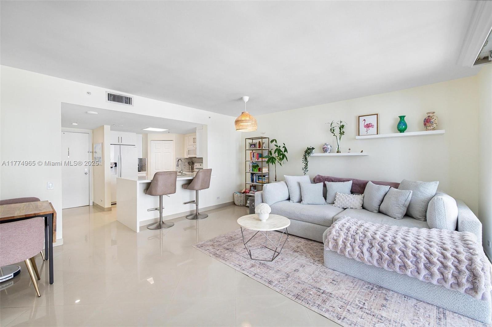 701 Brickell Key Blvd # 1708