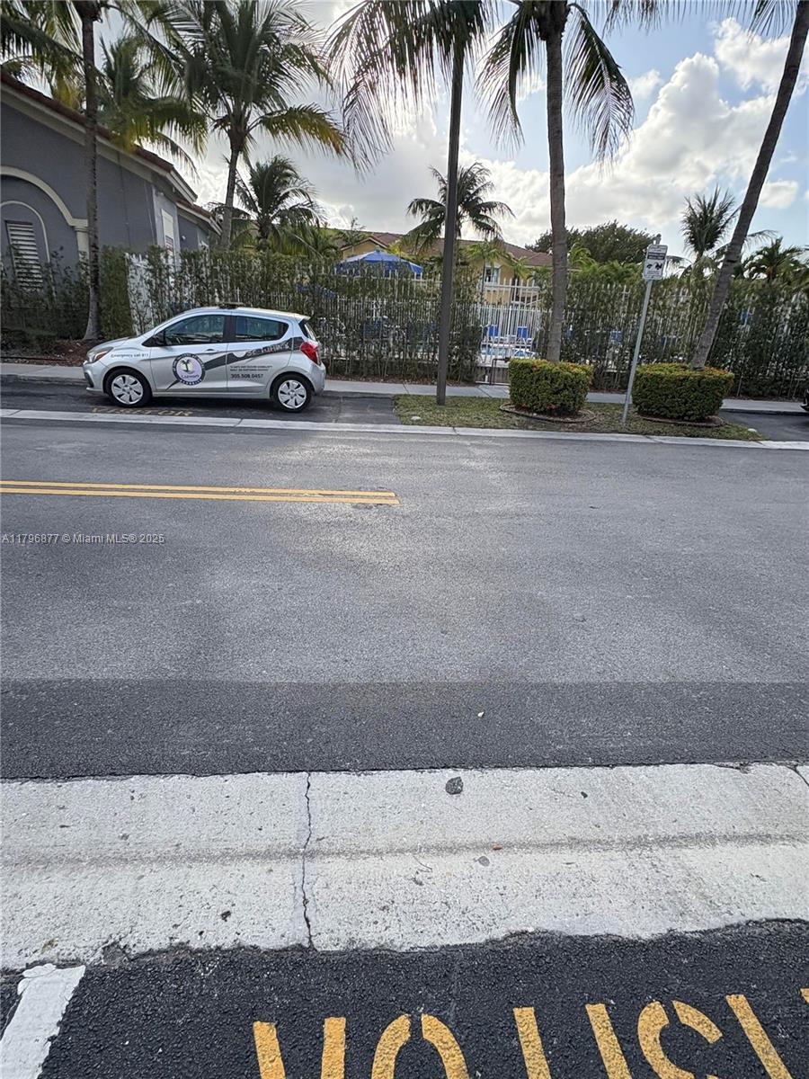 8301 NW 107th Ct # 22 Unit: 7-22