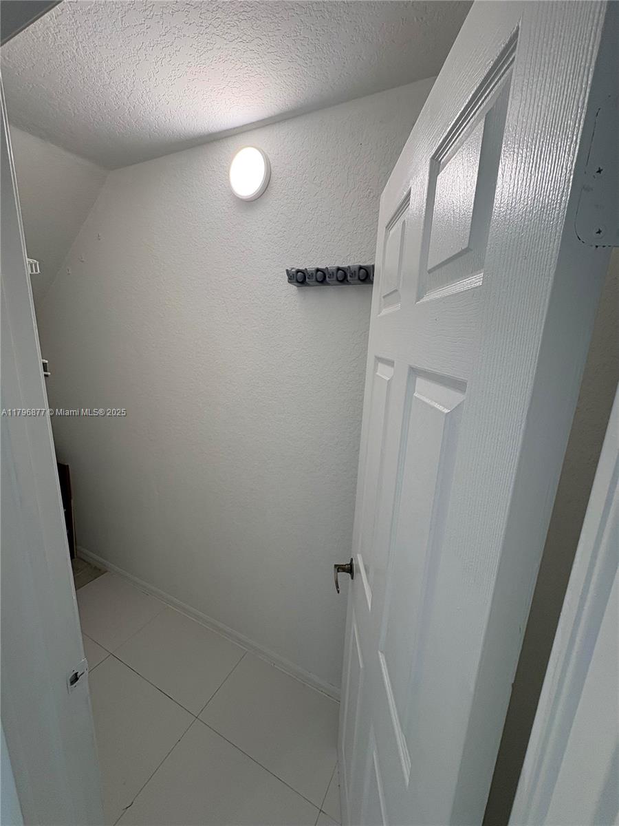 8301 NW 107th Ct # 22 Unit: 7-22