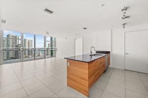 3301 NE 1st Ave # H3004