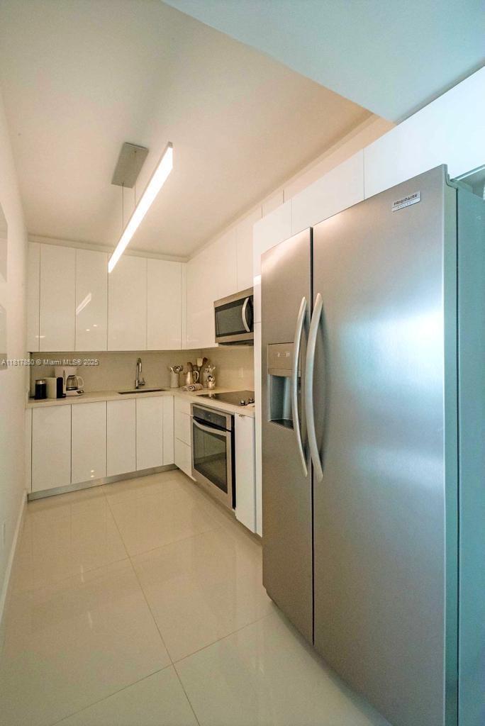 800 Claughton Island Dr # 704