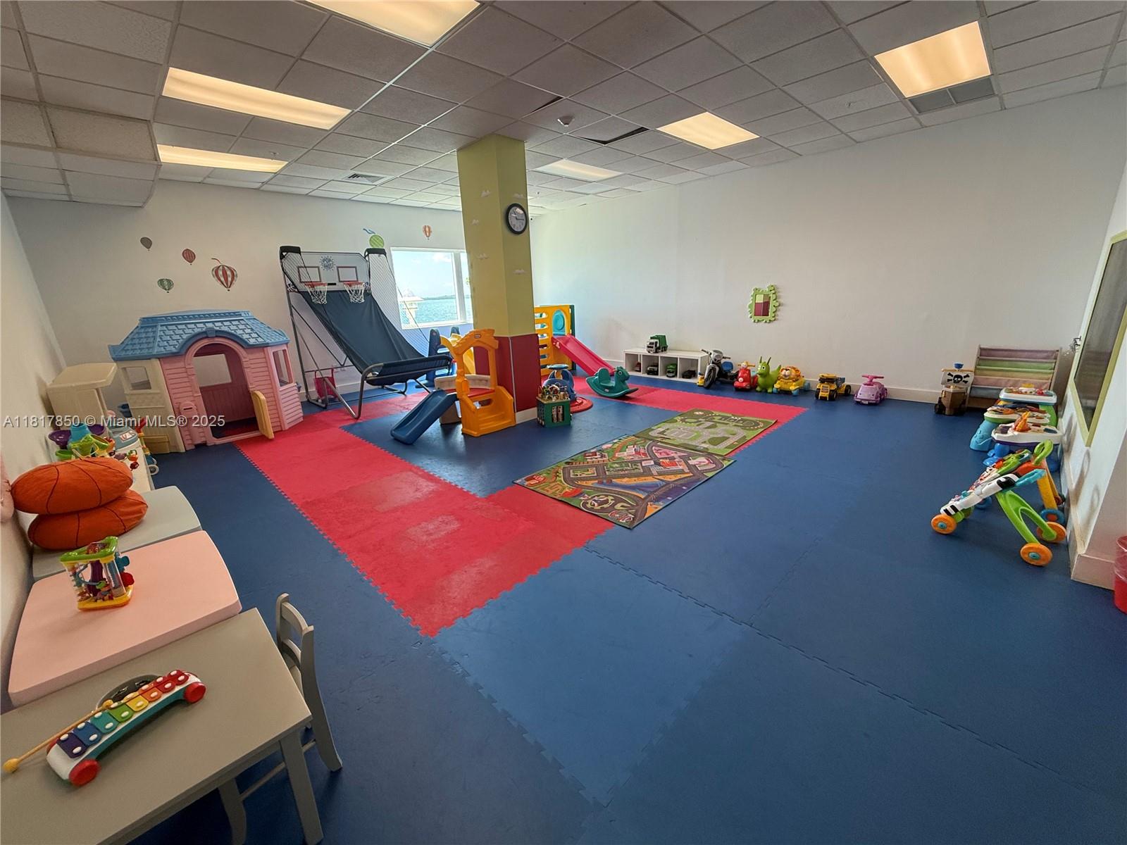 800 Claughton Island Dr # 704