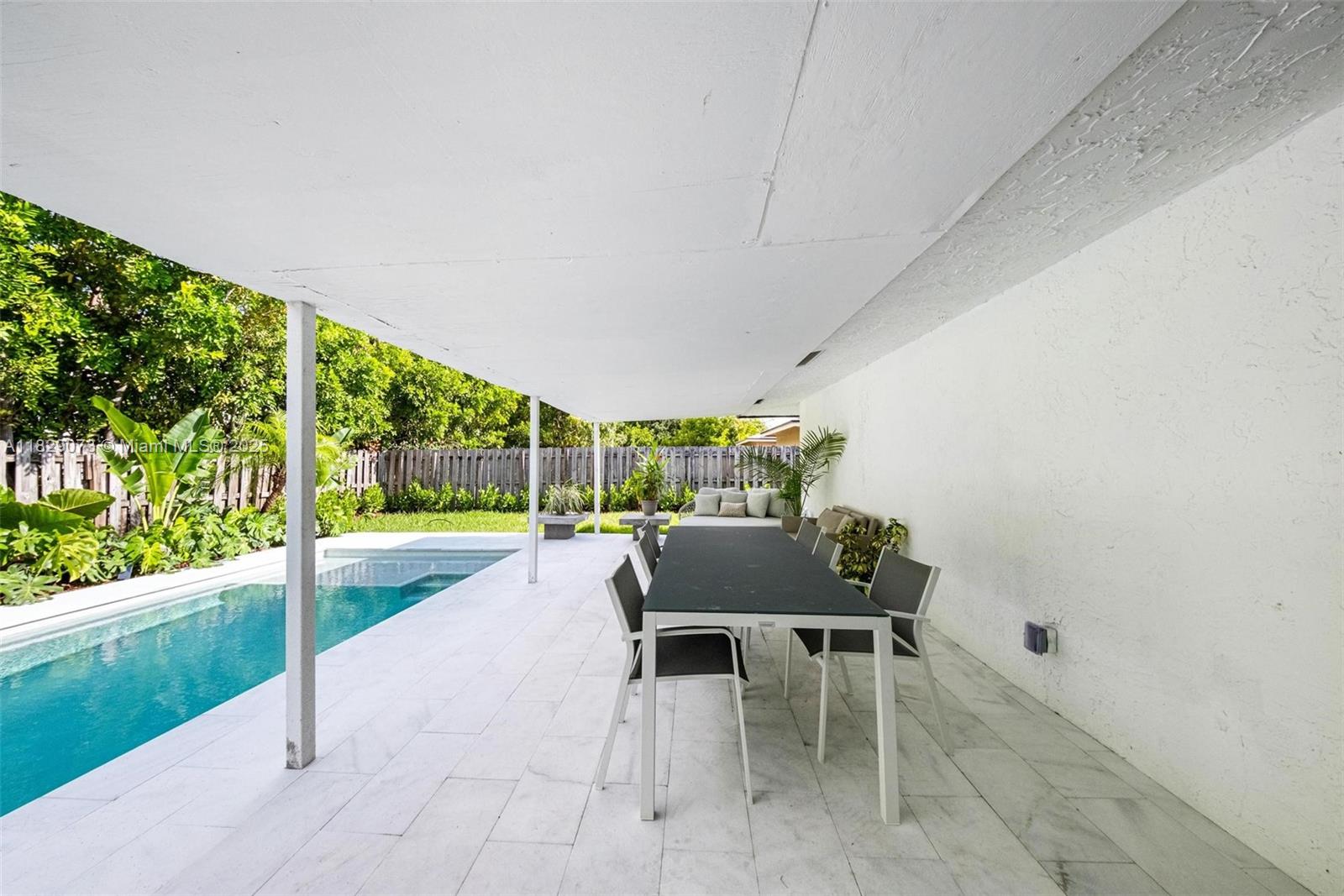 2101 NW 14th Ave
