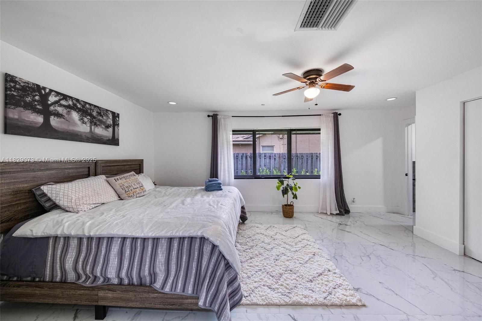2101 NW 14th Ave
