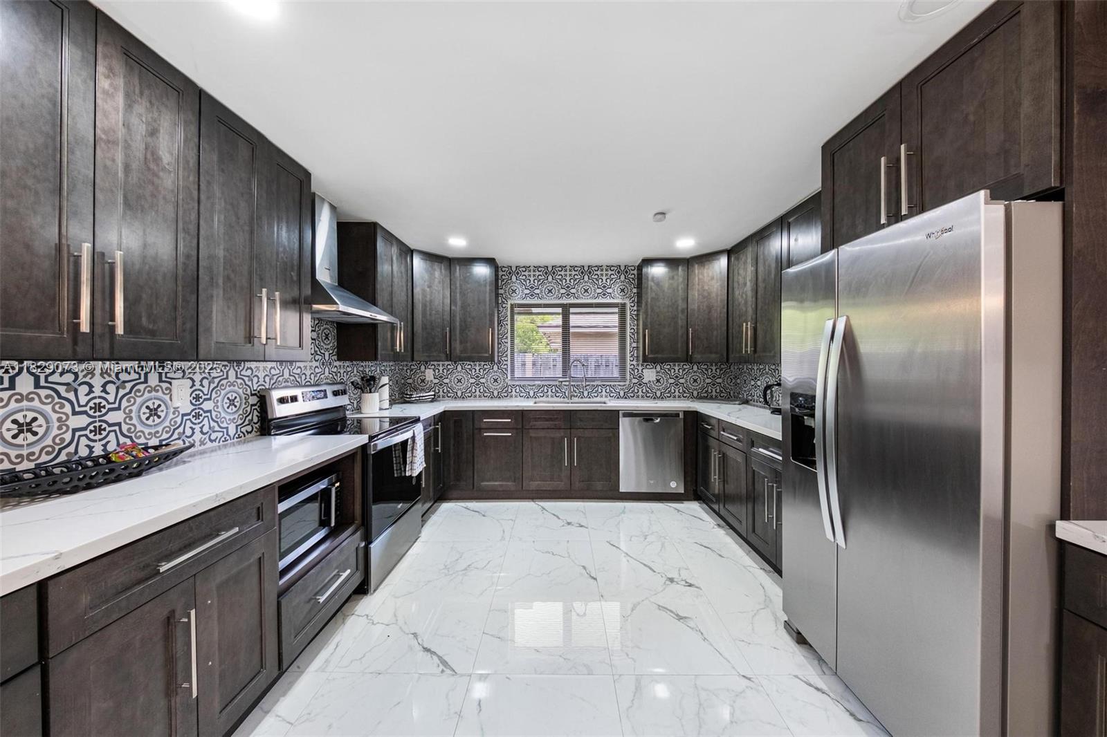 2101 NW 14th Ave