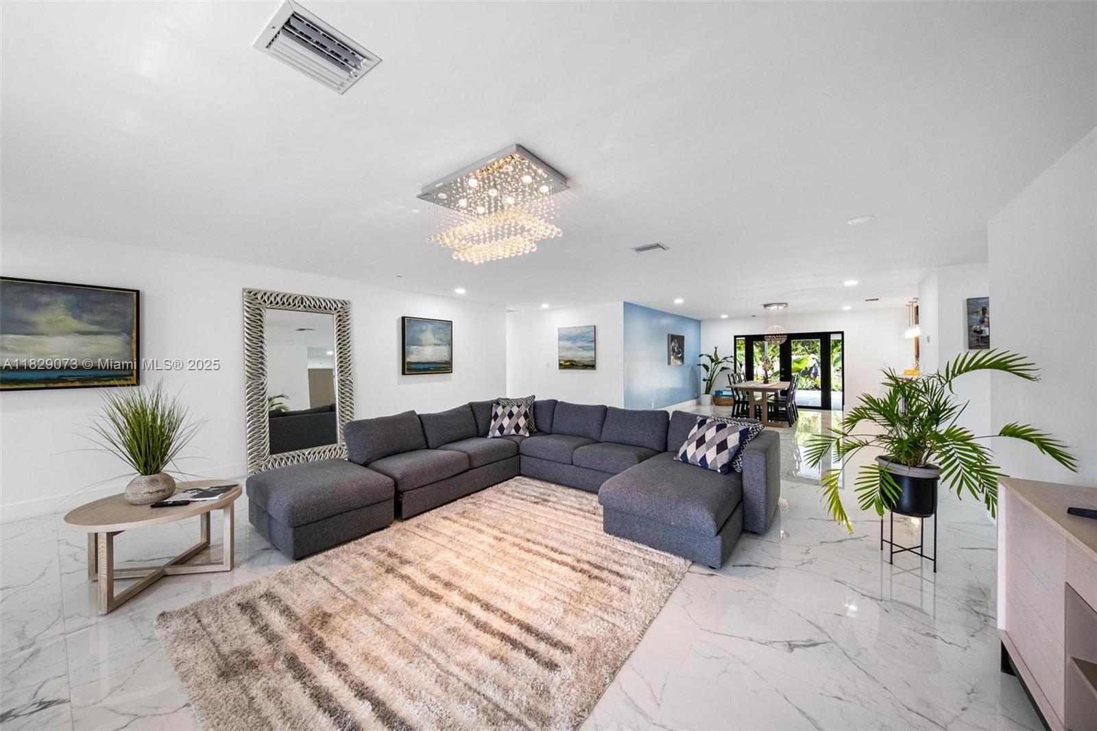 2101 NW 14th Ave
