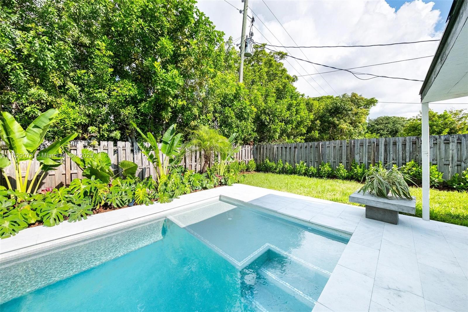 2101 NW 14th Ave