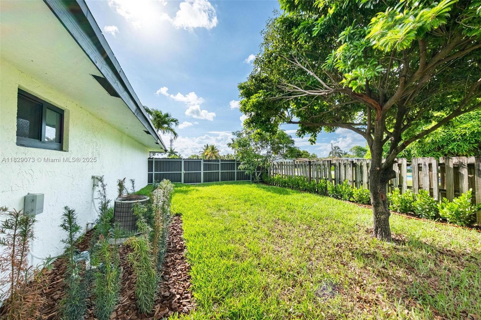 2101 NW 14th Ave