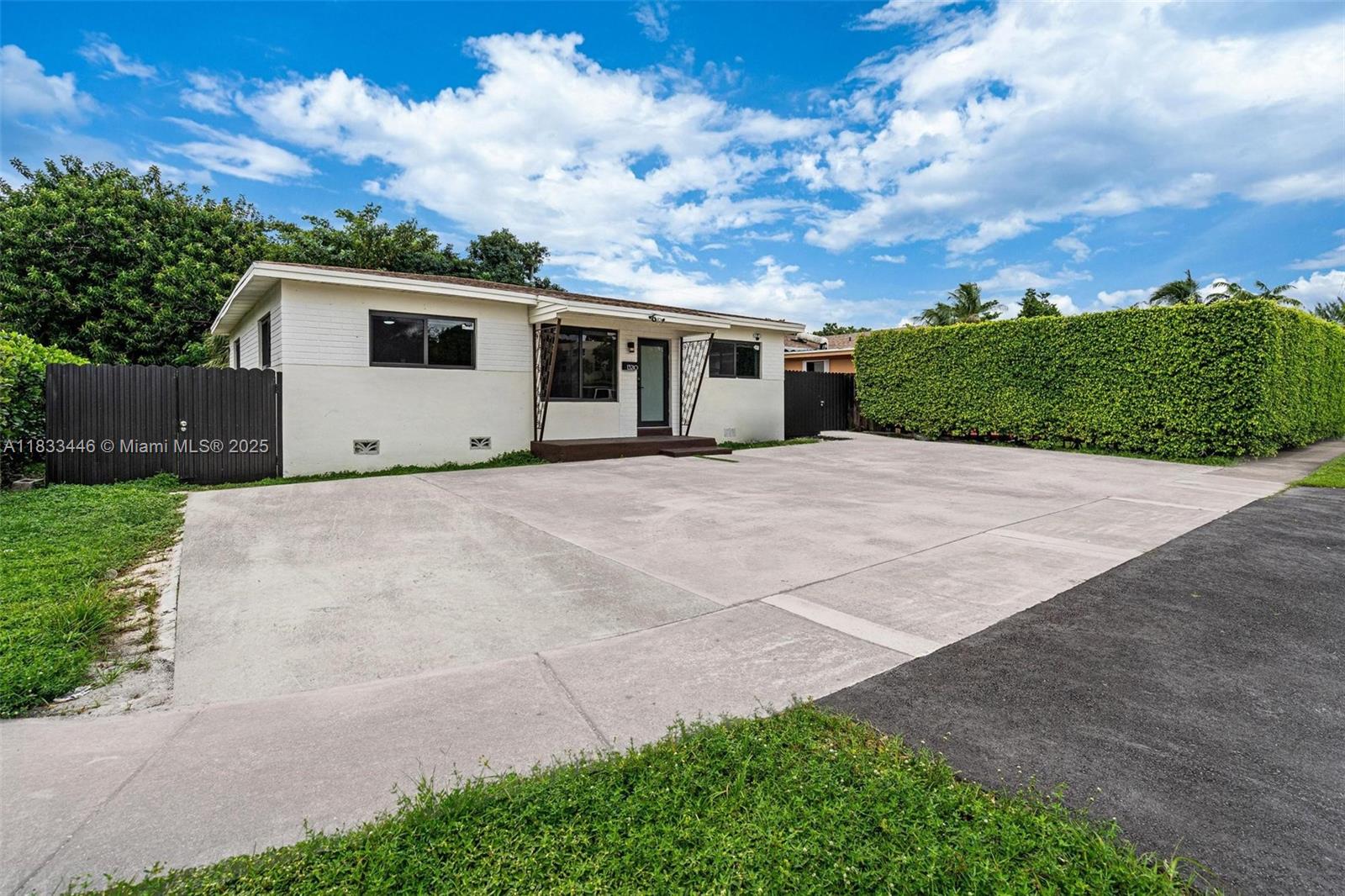 13210 NW 28th Ave, Opa-Locka