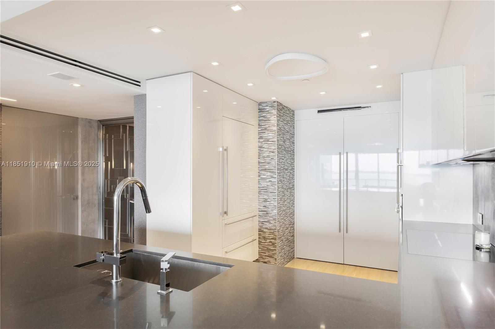 1331 Brickell Bay Dr # 909