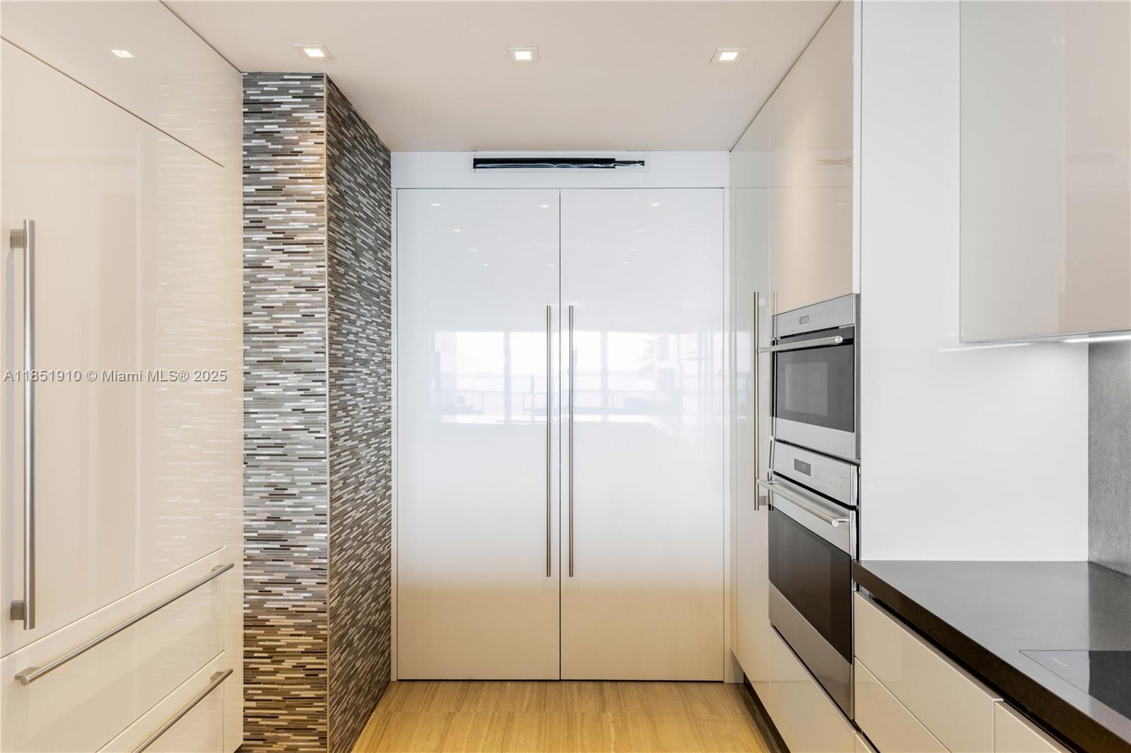 1331 Brickell Bay Dr # 909