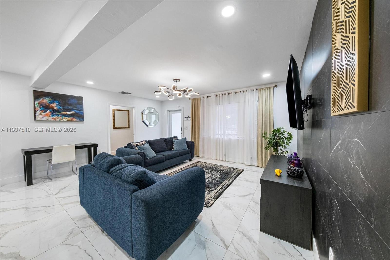 2441 Alcazar Dr, Miramar