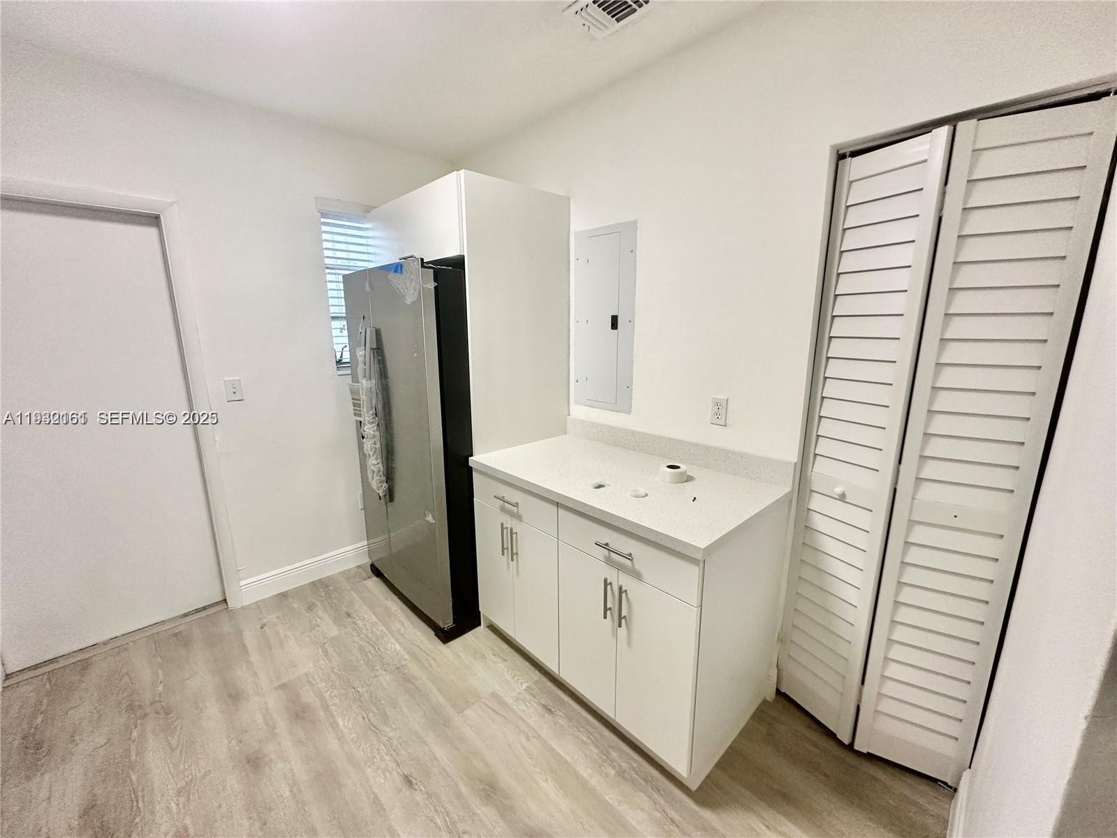 1533 NW 53rd St