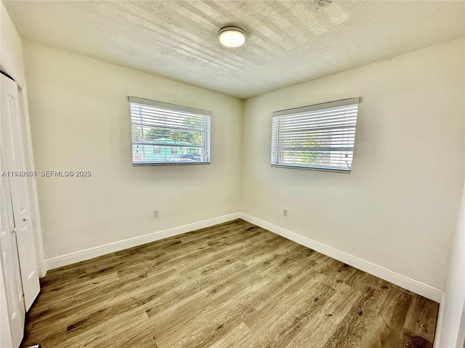 1533 NW 53rd St