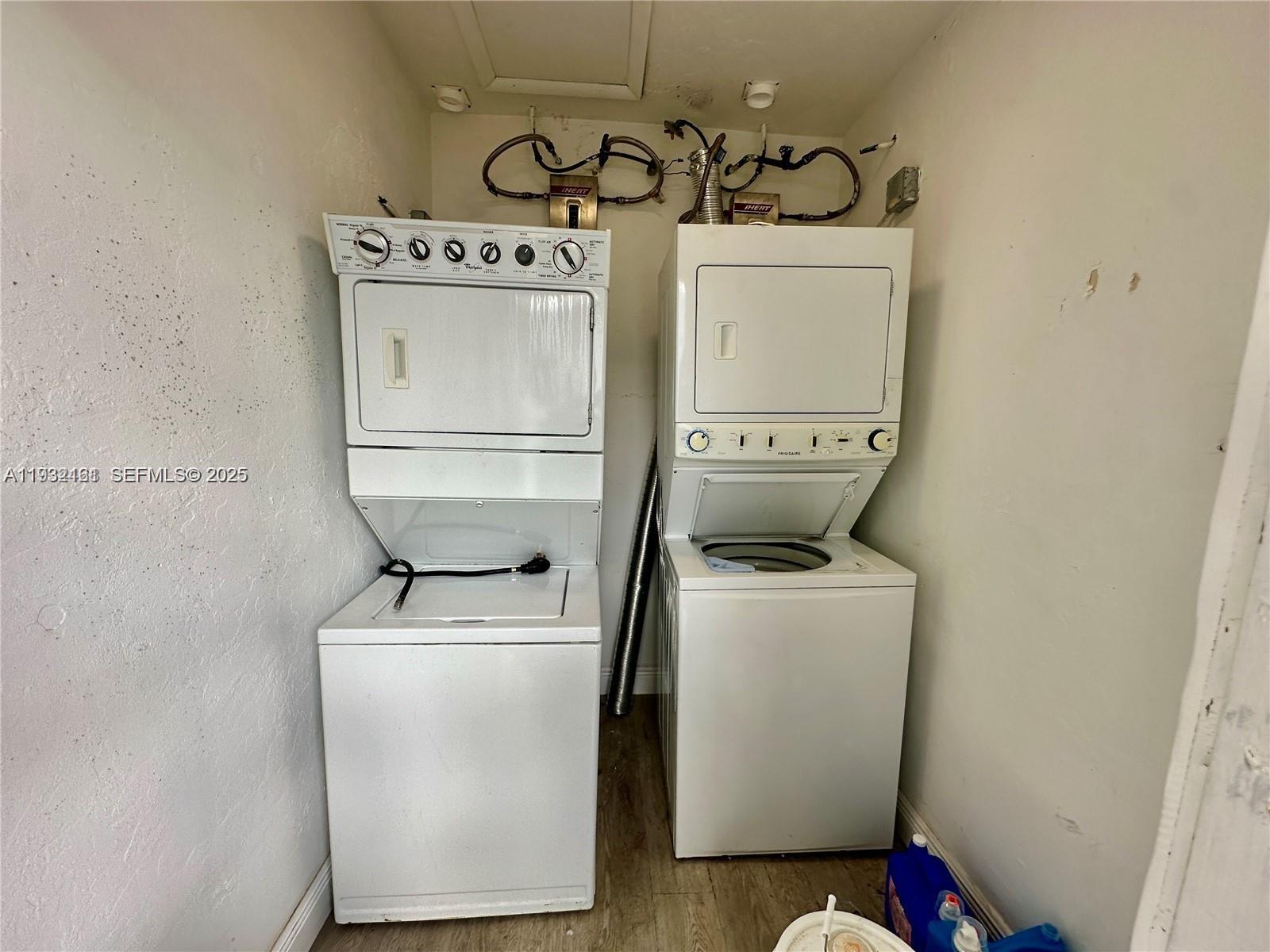 1533 NW 53rd St