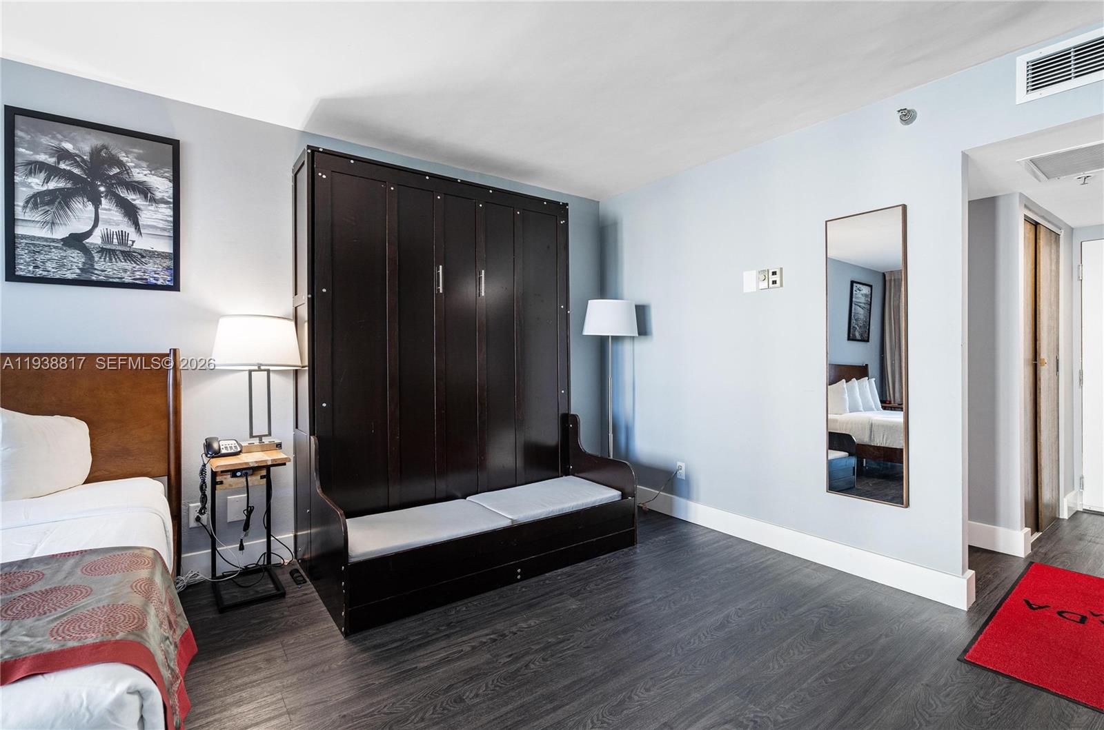 19201 Collins Ave # 324