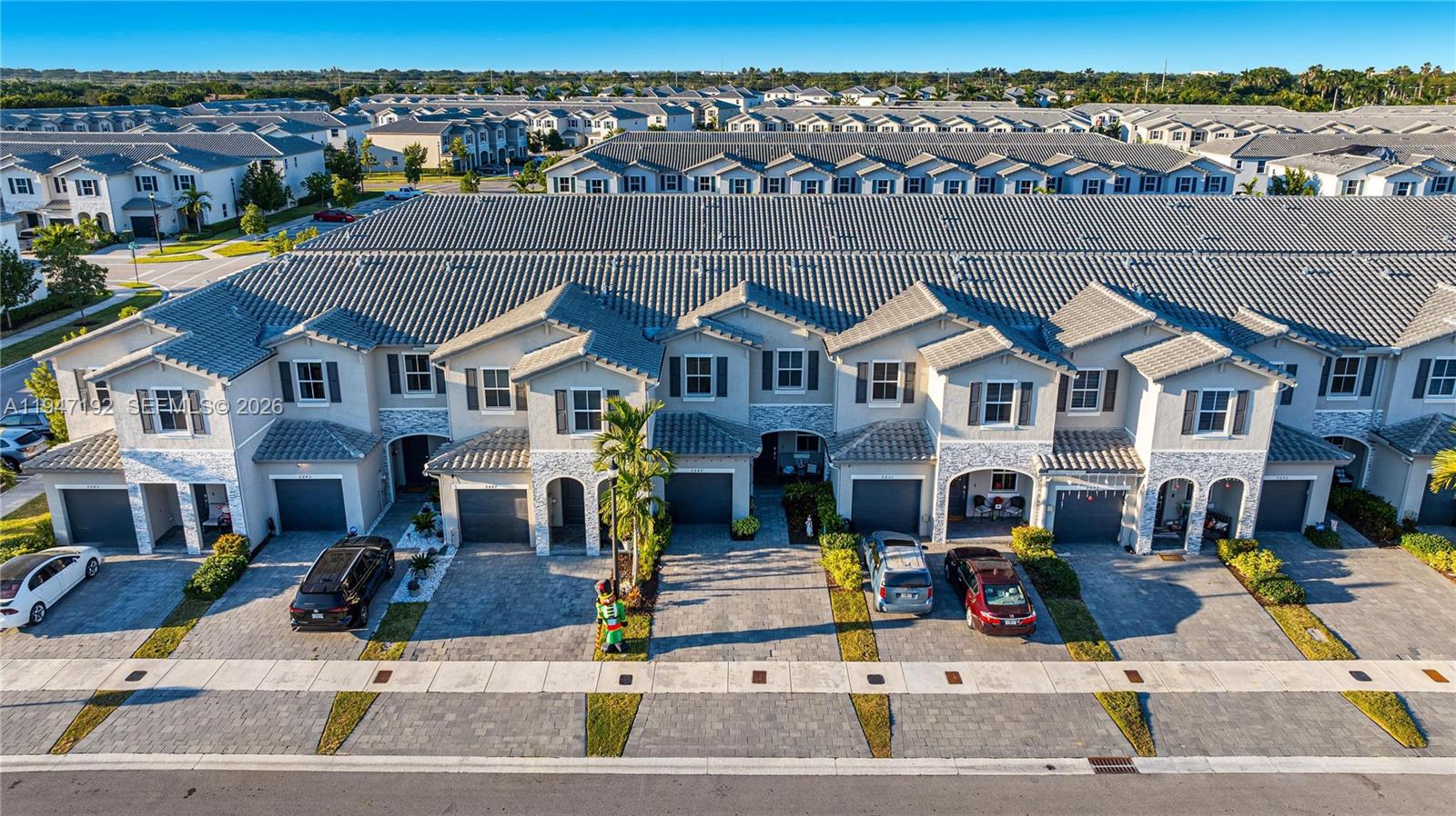 2649 SE 13th St # 2649