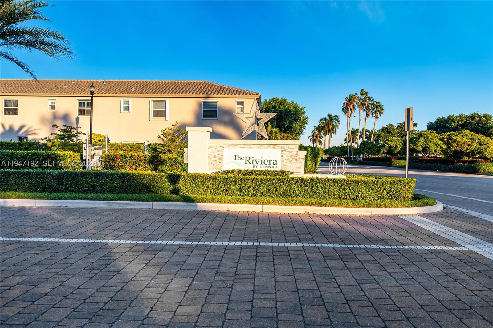 2649 SE 13th St # 2649