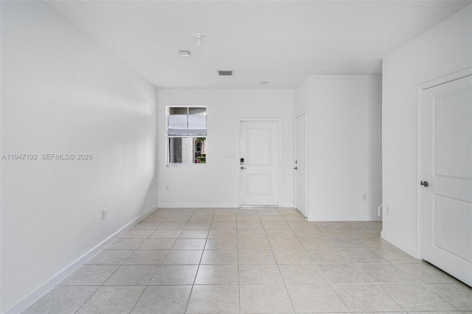 2649 SE 13th St # 2649