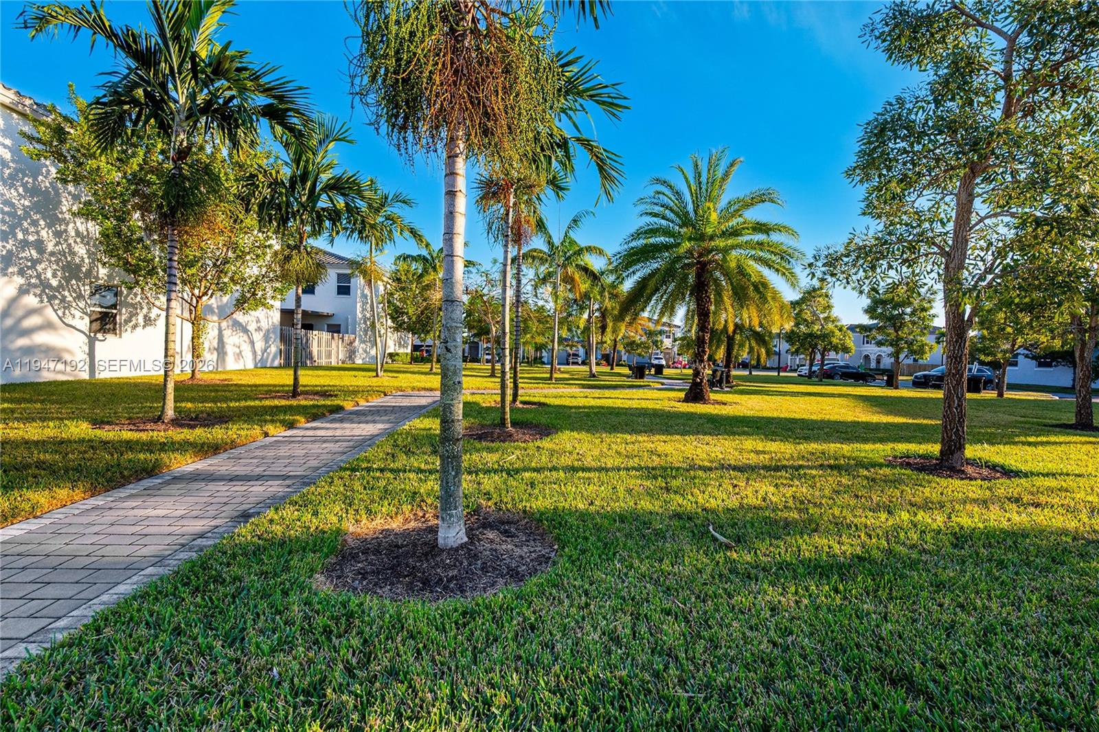 2649 SE 13th St # 2649