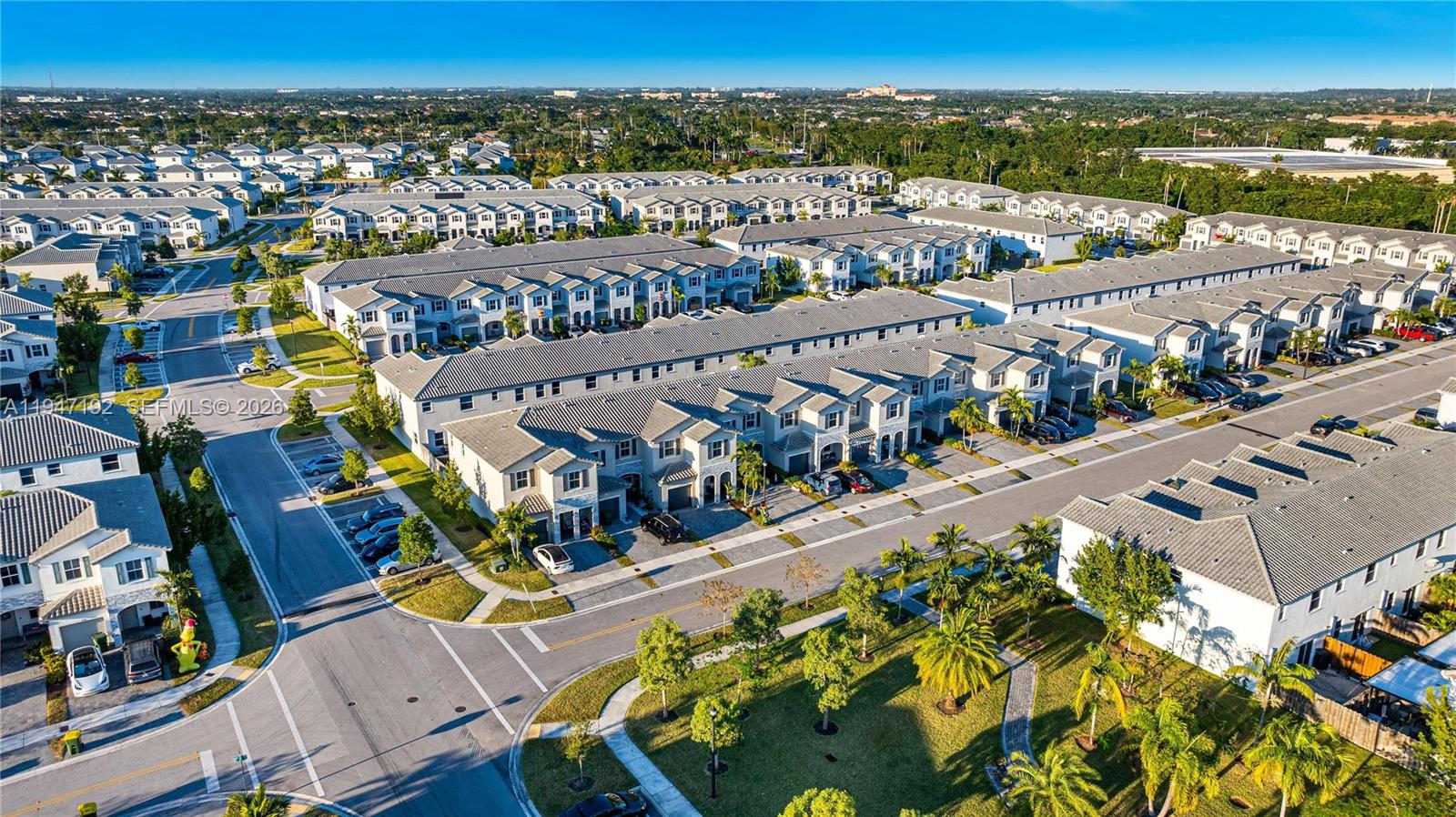 2649 SE 13th St # 2649