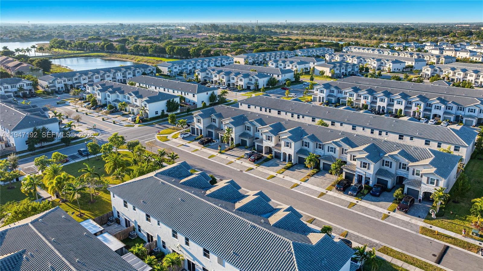 2649 SE 13th St # 2649