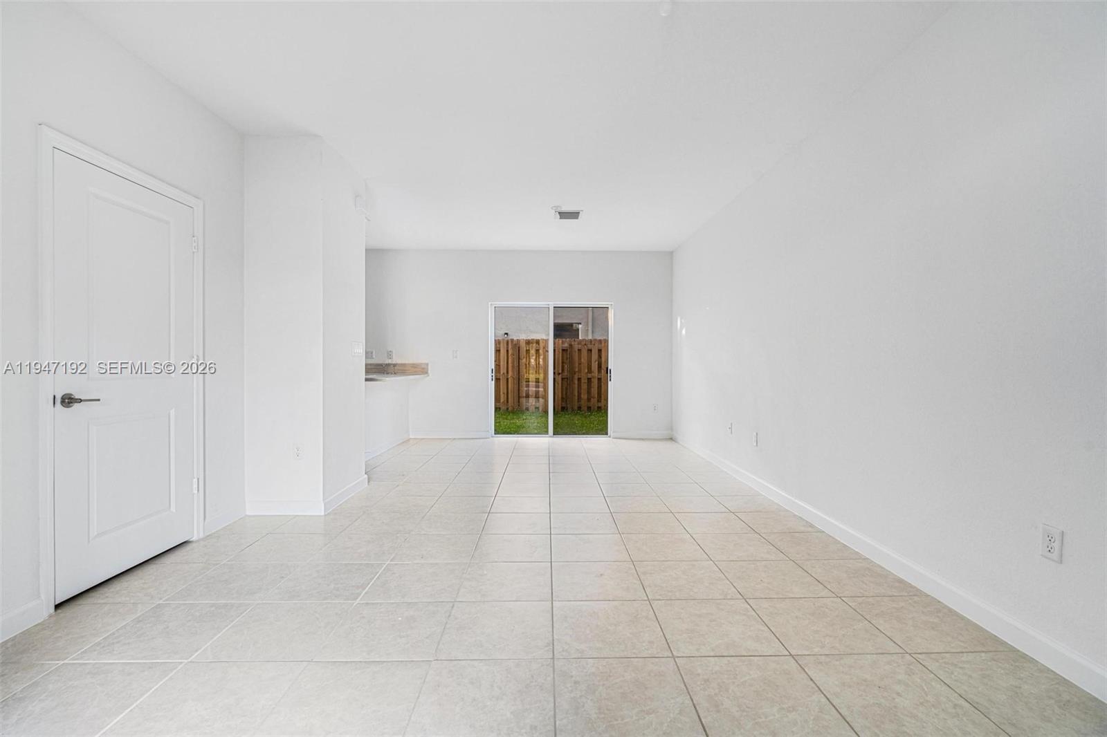 2649 SE 13th St # 2649