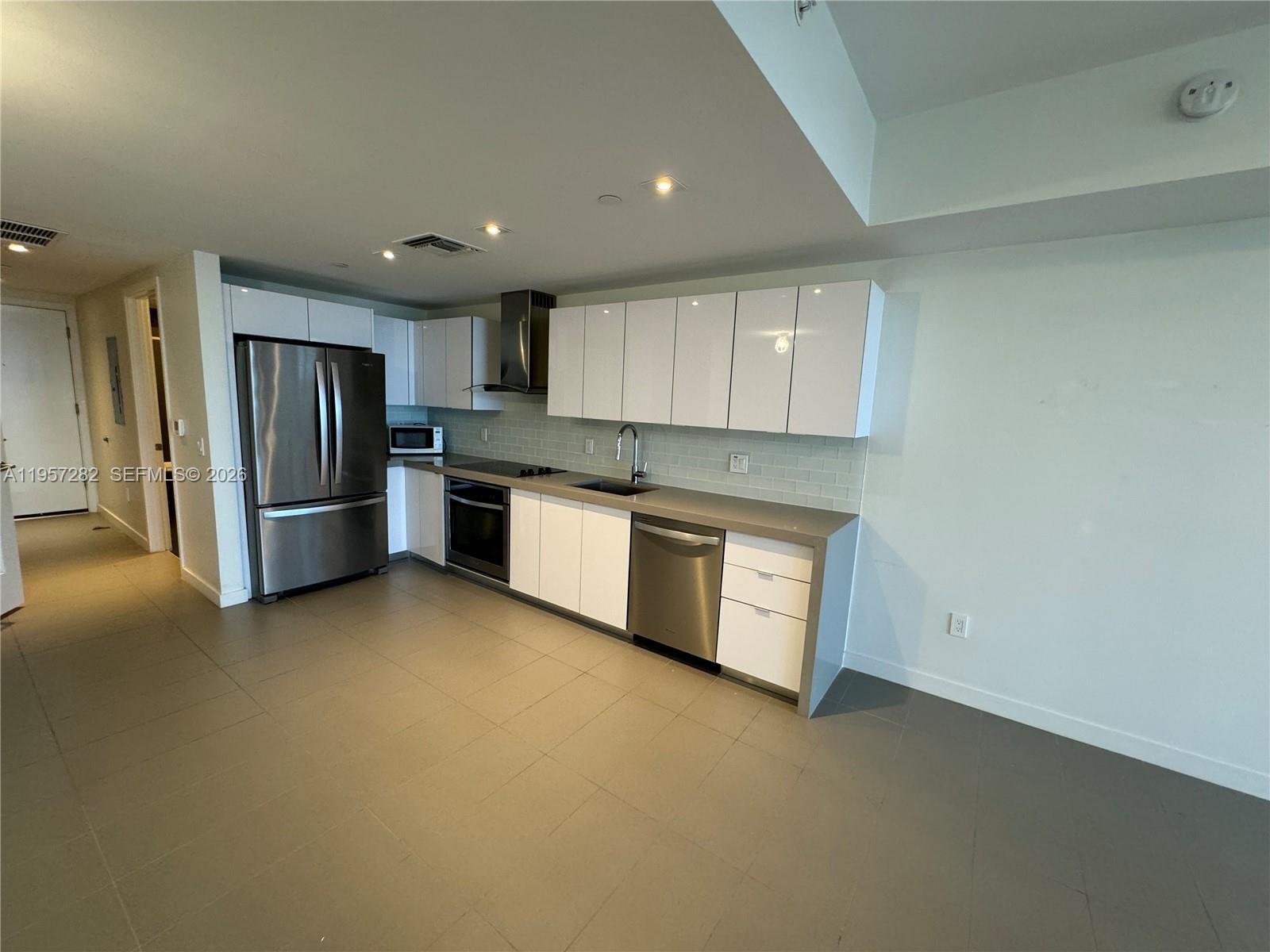 1600 NE 1st Ave # 2204