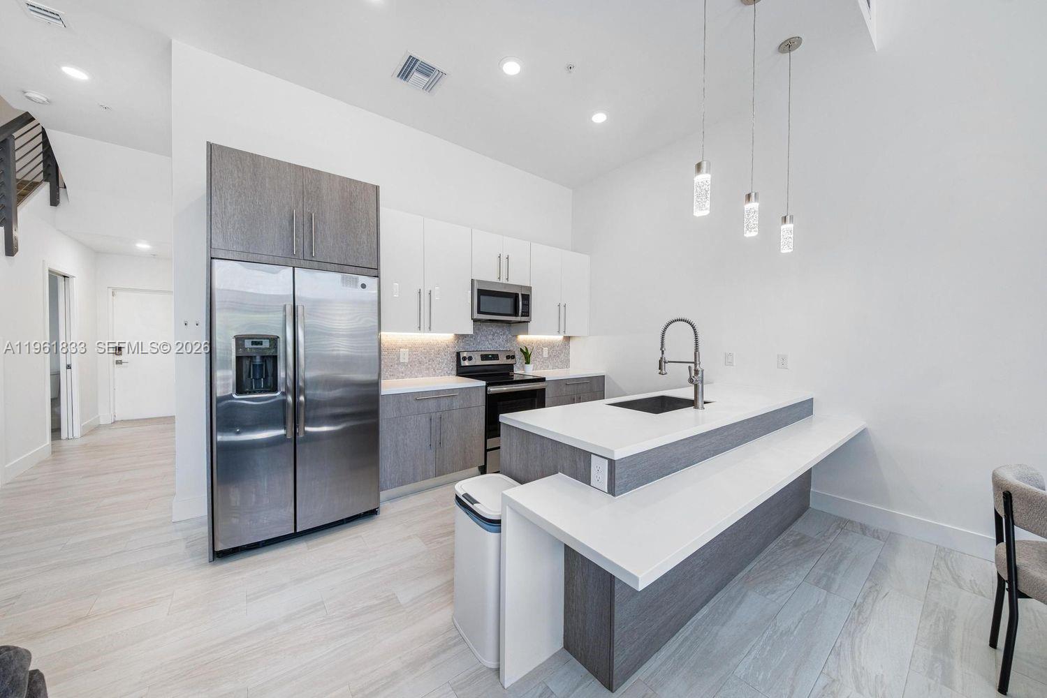 4480 NW 8th Pl