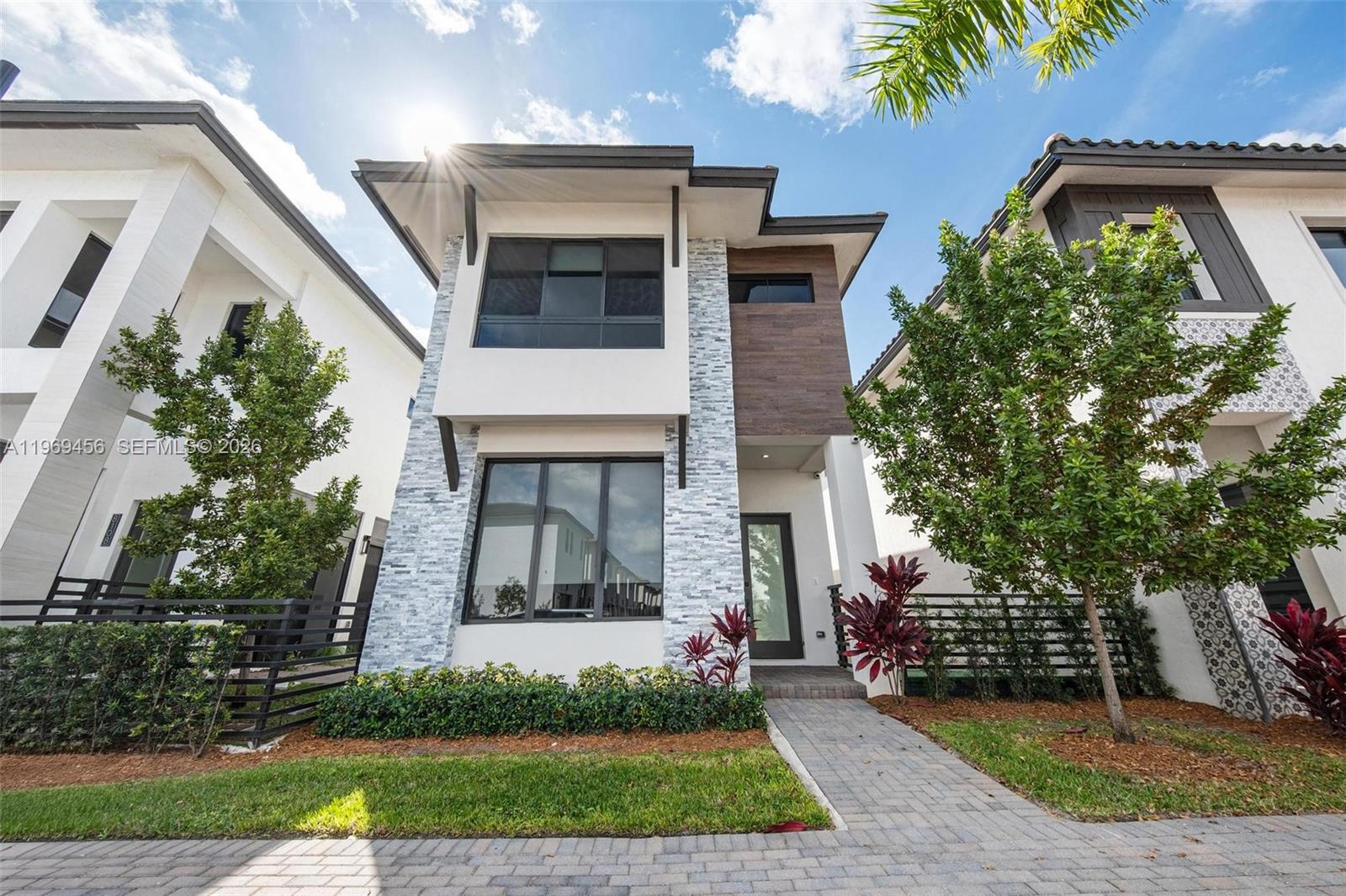 8120 NW 43rd St # 8120