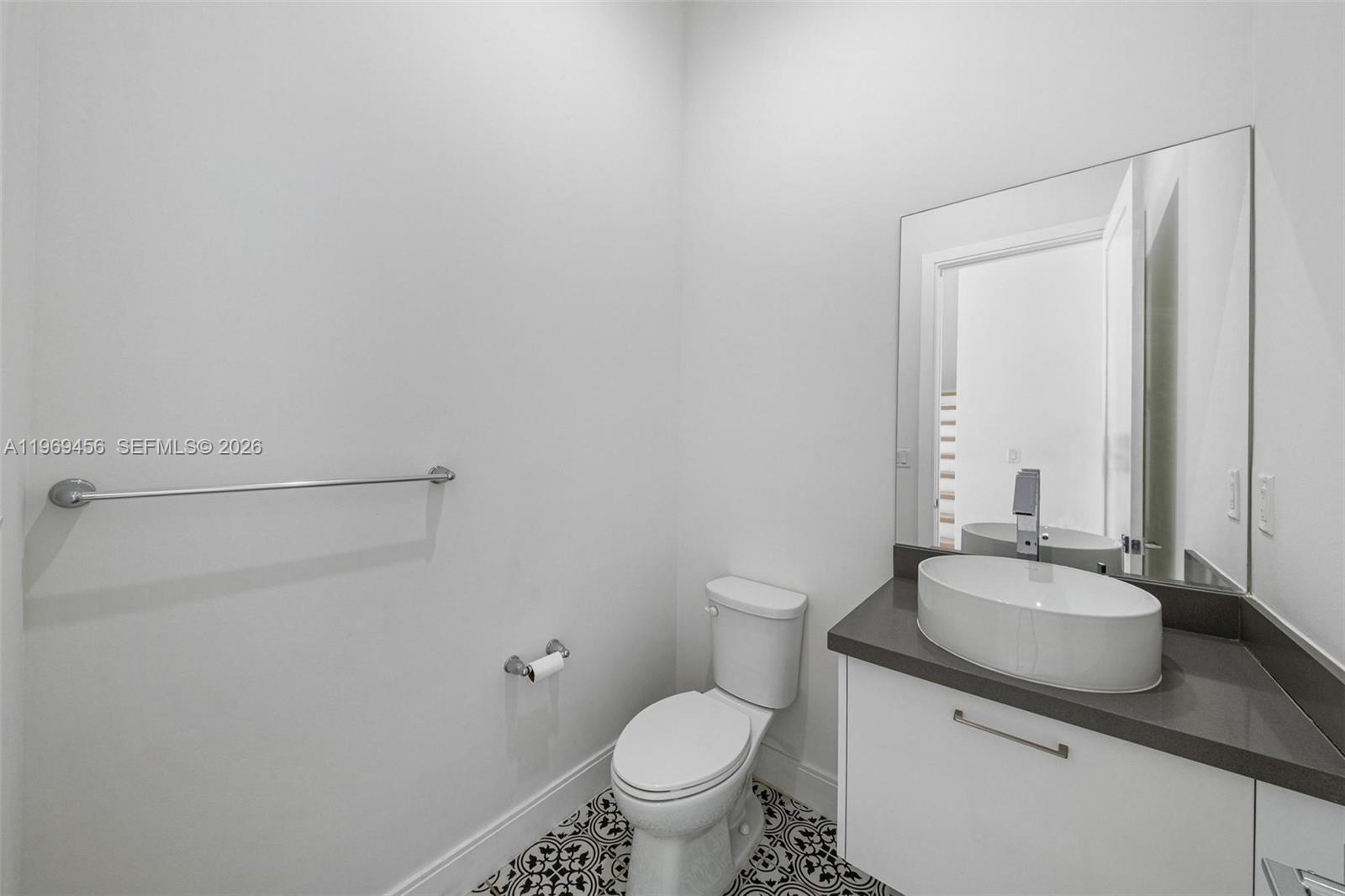 8120 NW 43rd St # 8120