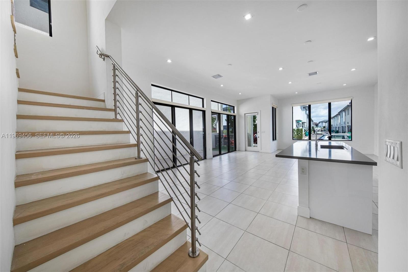 8120 NW 43rd St # 8120