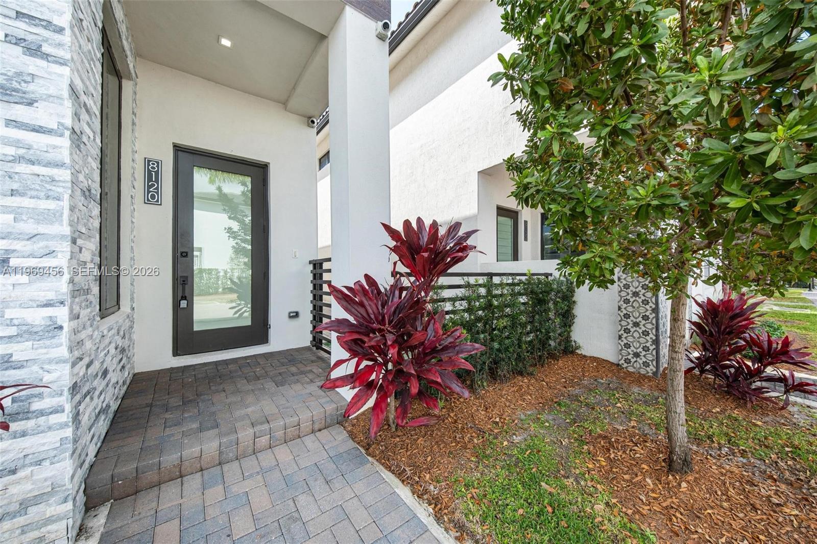 8120 NW 43rd St # 8120