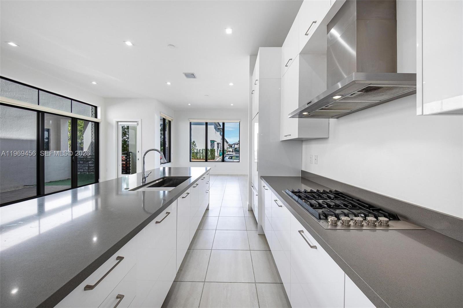 8120 NW 43rd St # 8120