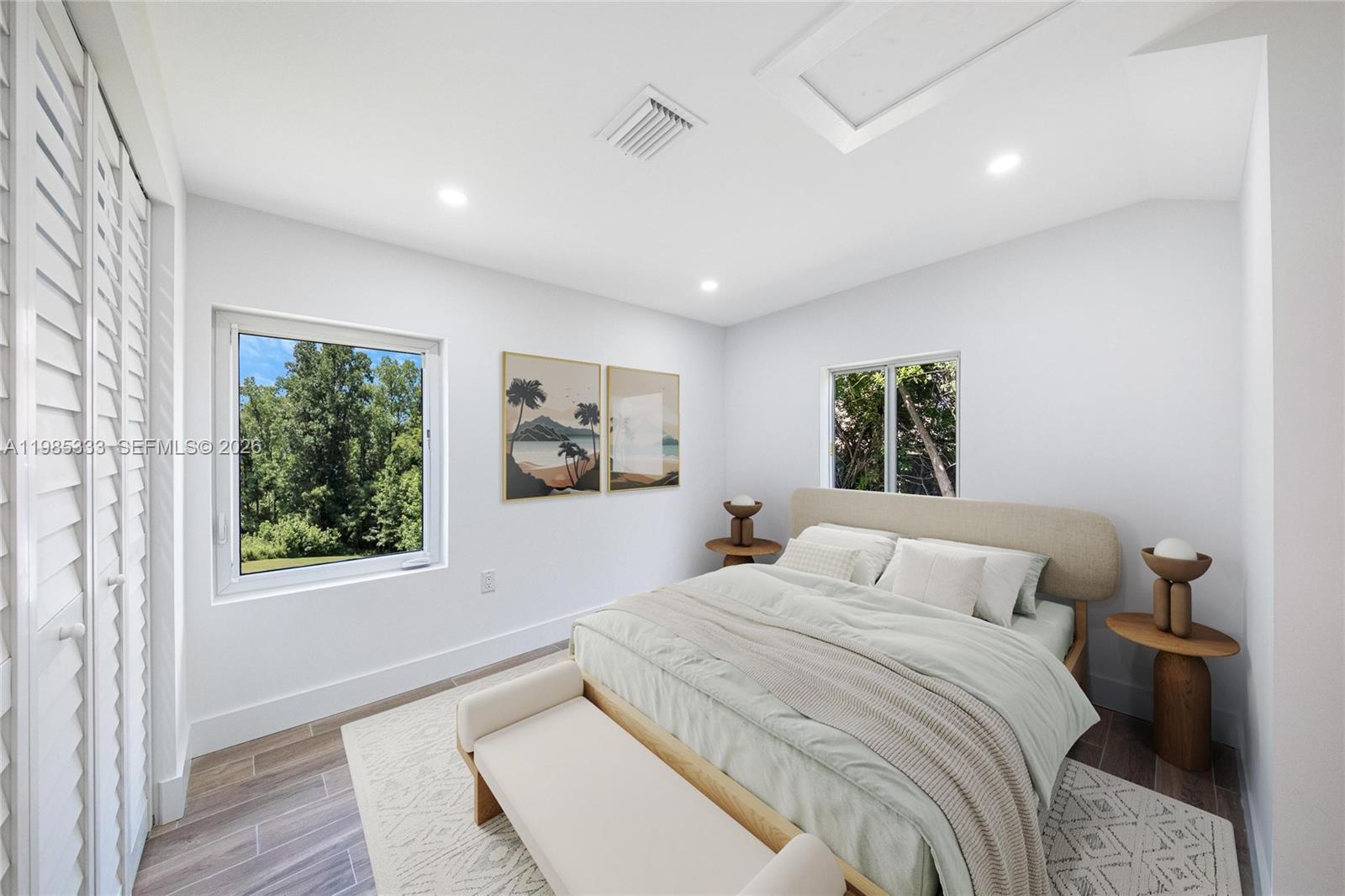 5900 NW 5th Ct # 5900