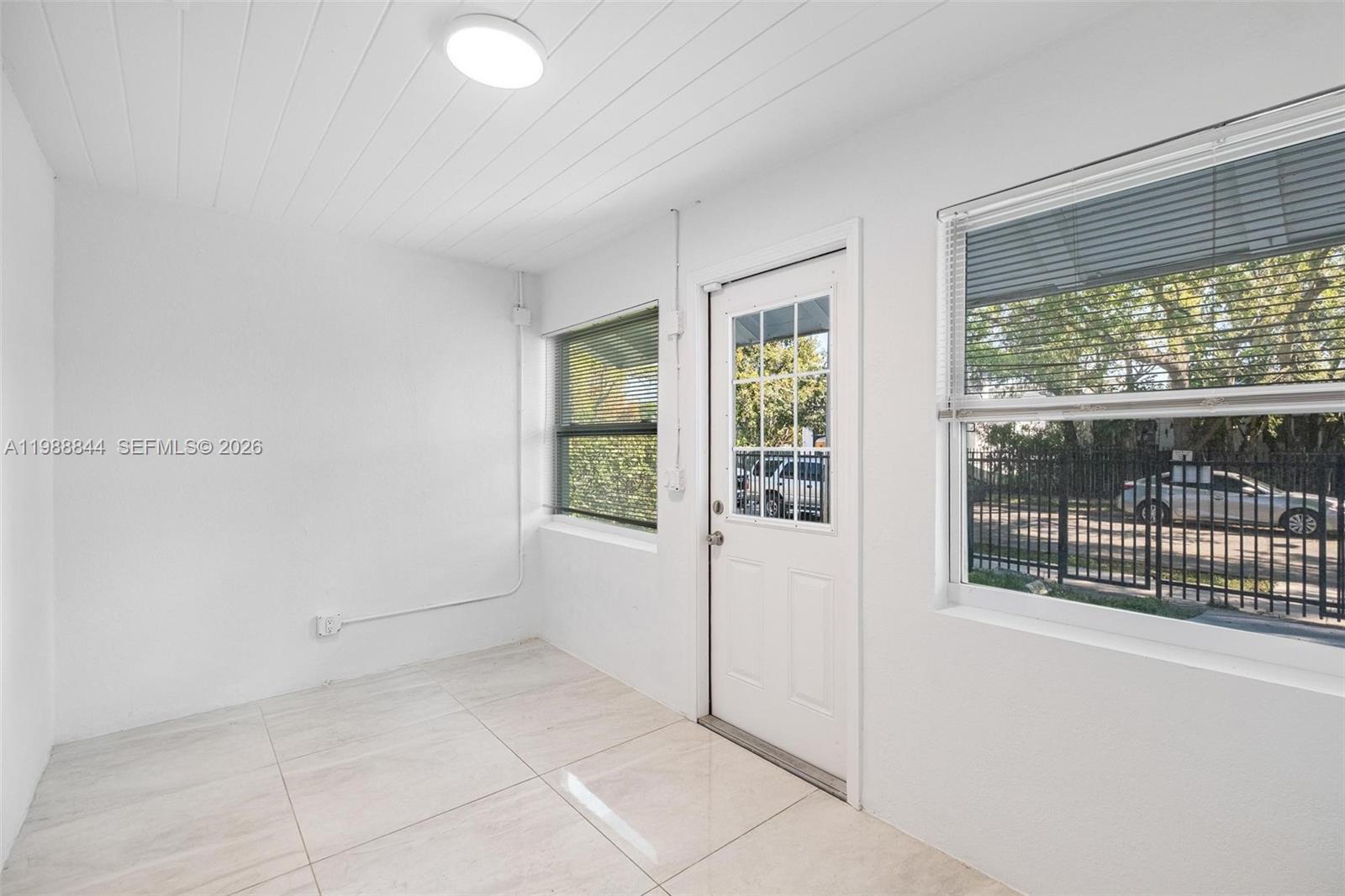 529 NW 42nd St