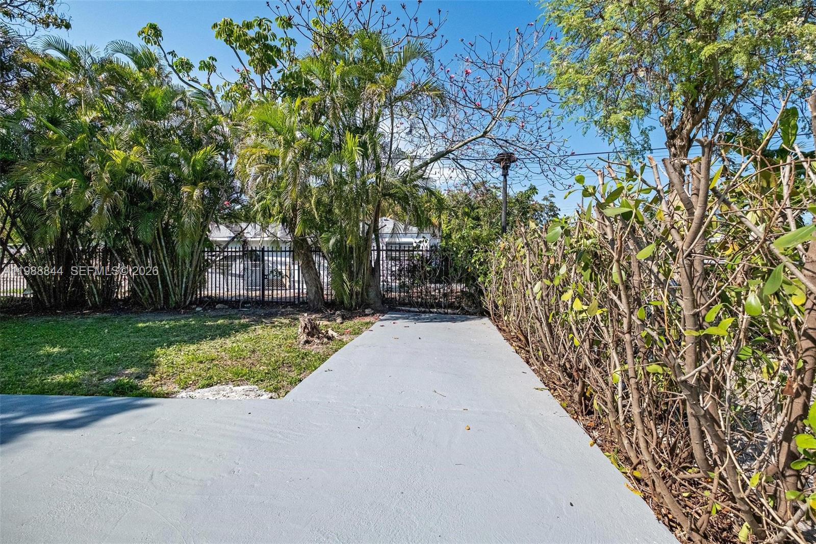 529 NW 42nd St