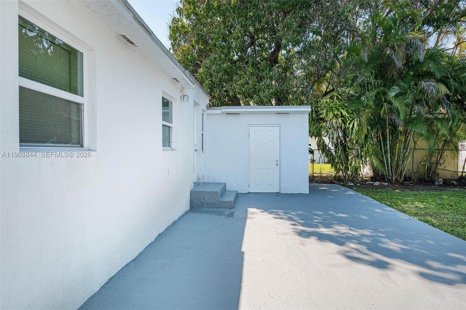529 NW 42nd St