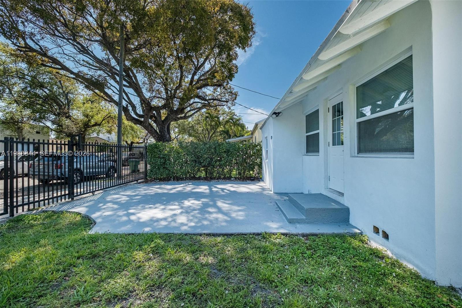 529 NW 42nd St
