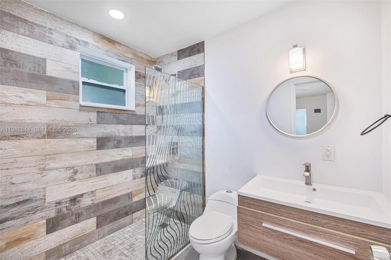 529 NW 42nd St
