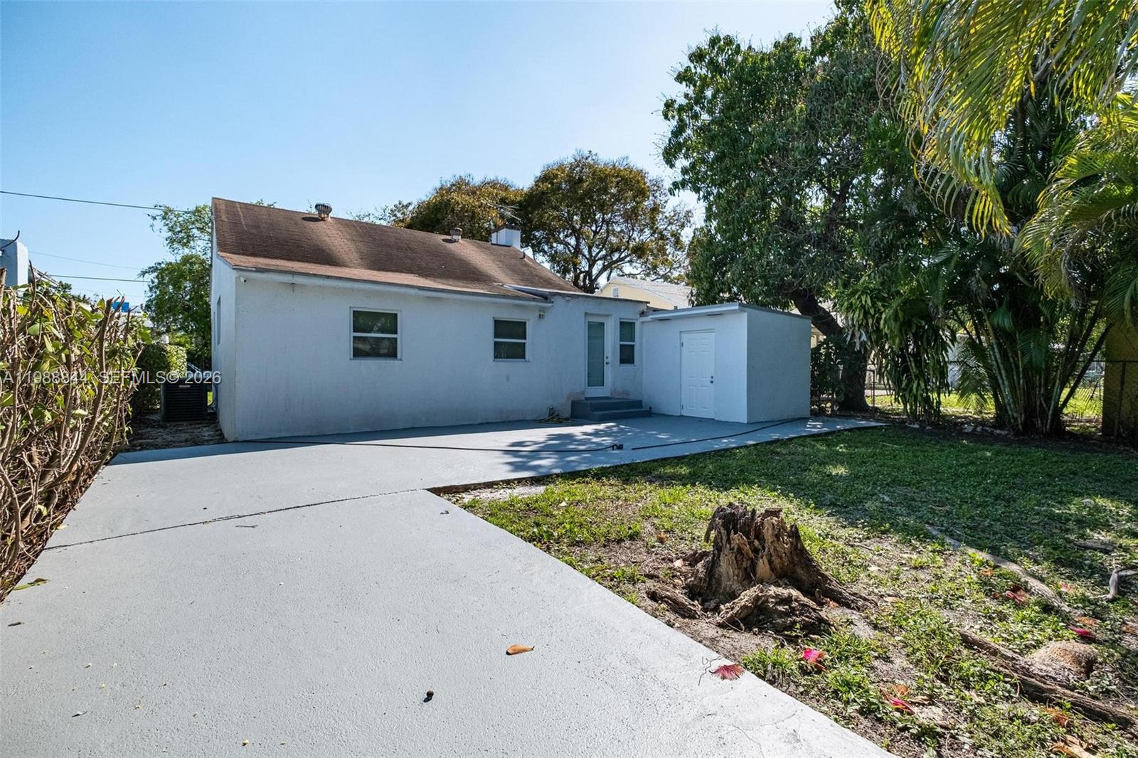 529 NW 42nd St