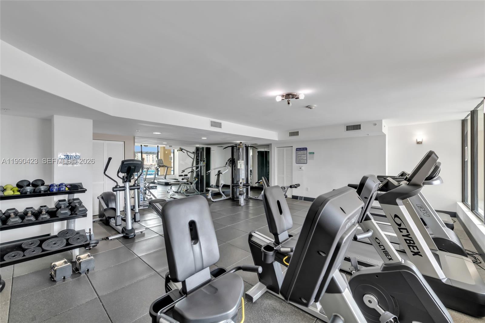 4242 NW 2nd St # 807
