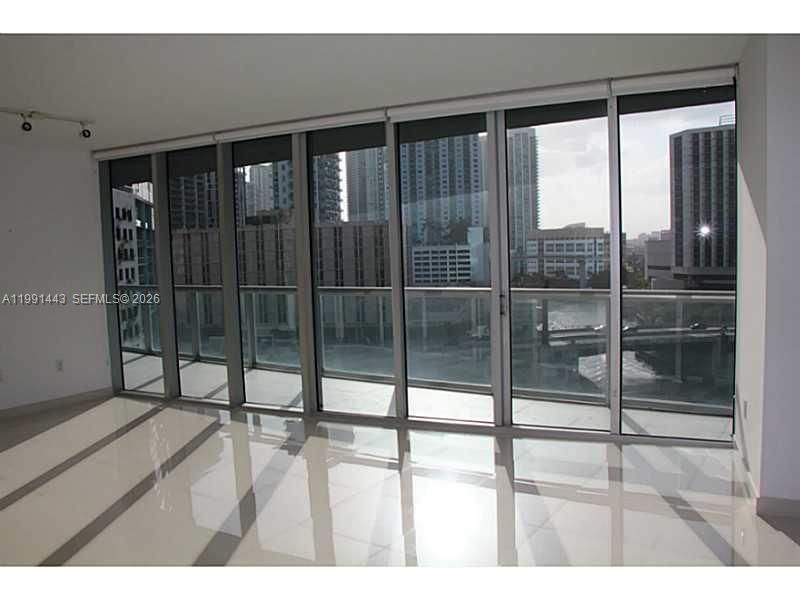 465 BRICKELL AVE # 2902